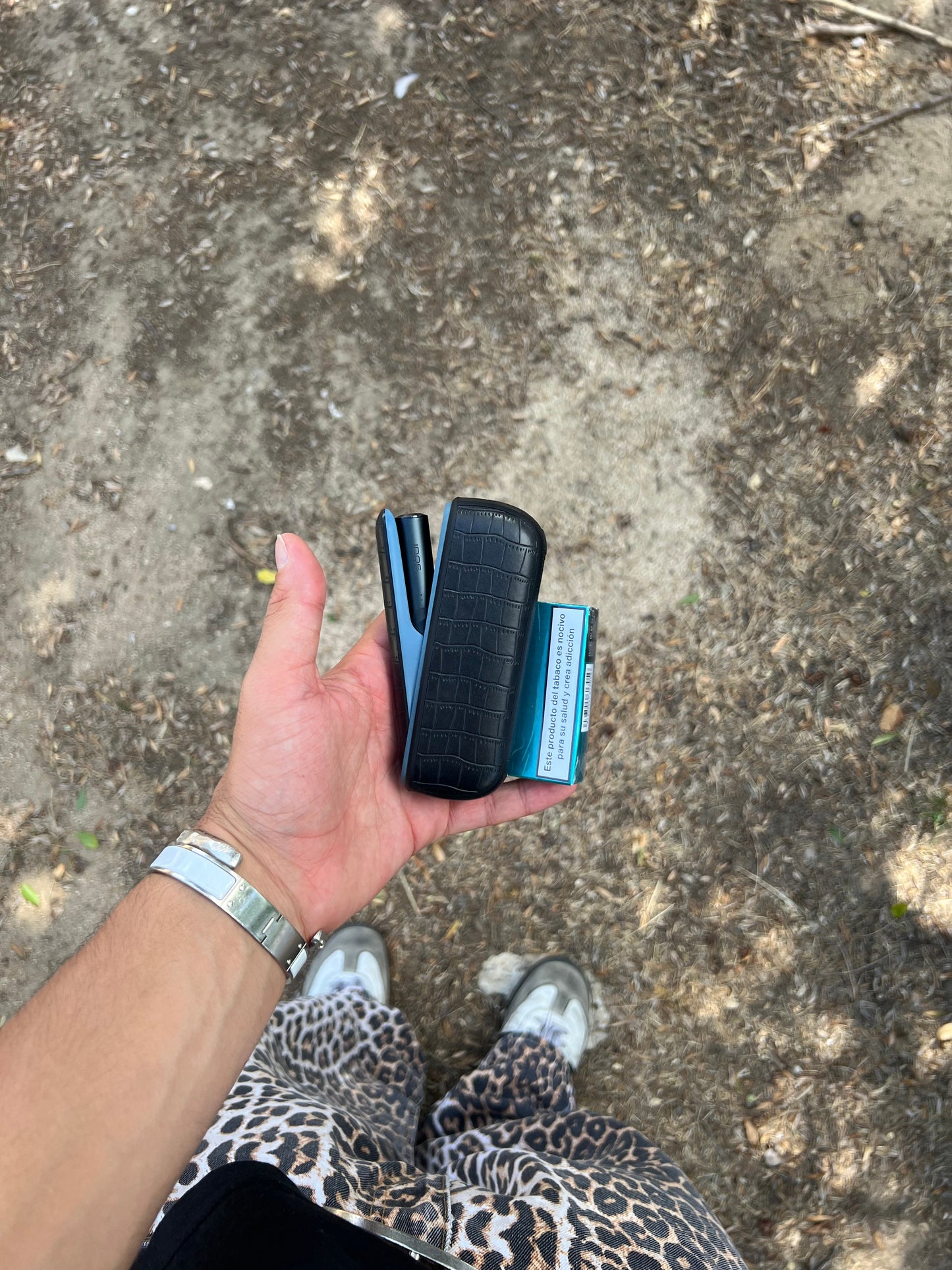 GLife's Black Croco Case — Compatible with ILUMA