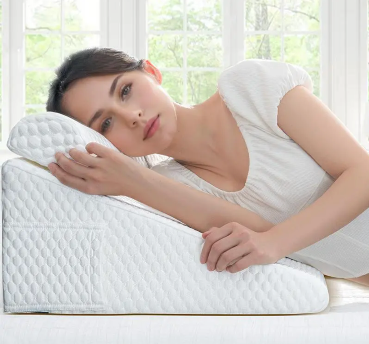 Grandeur® Wedge Pillow